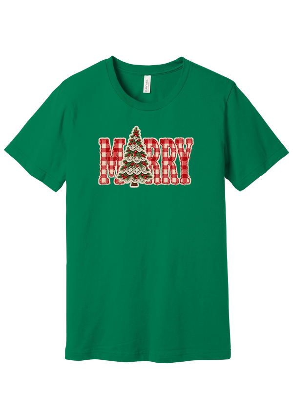 Red Gingham Merry Tree tee in Kelly Green, featuring red gingham MERRY letters with a lace-trimmed Christmas tree in the center